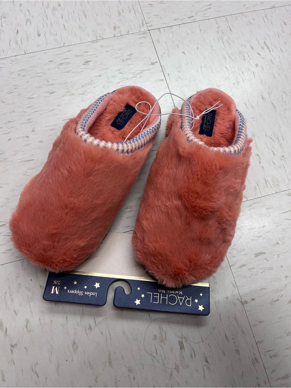 Rachel Roy ultra soft light weight slippers 7/8 coral